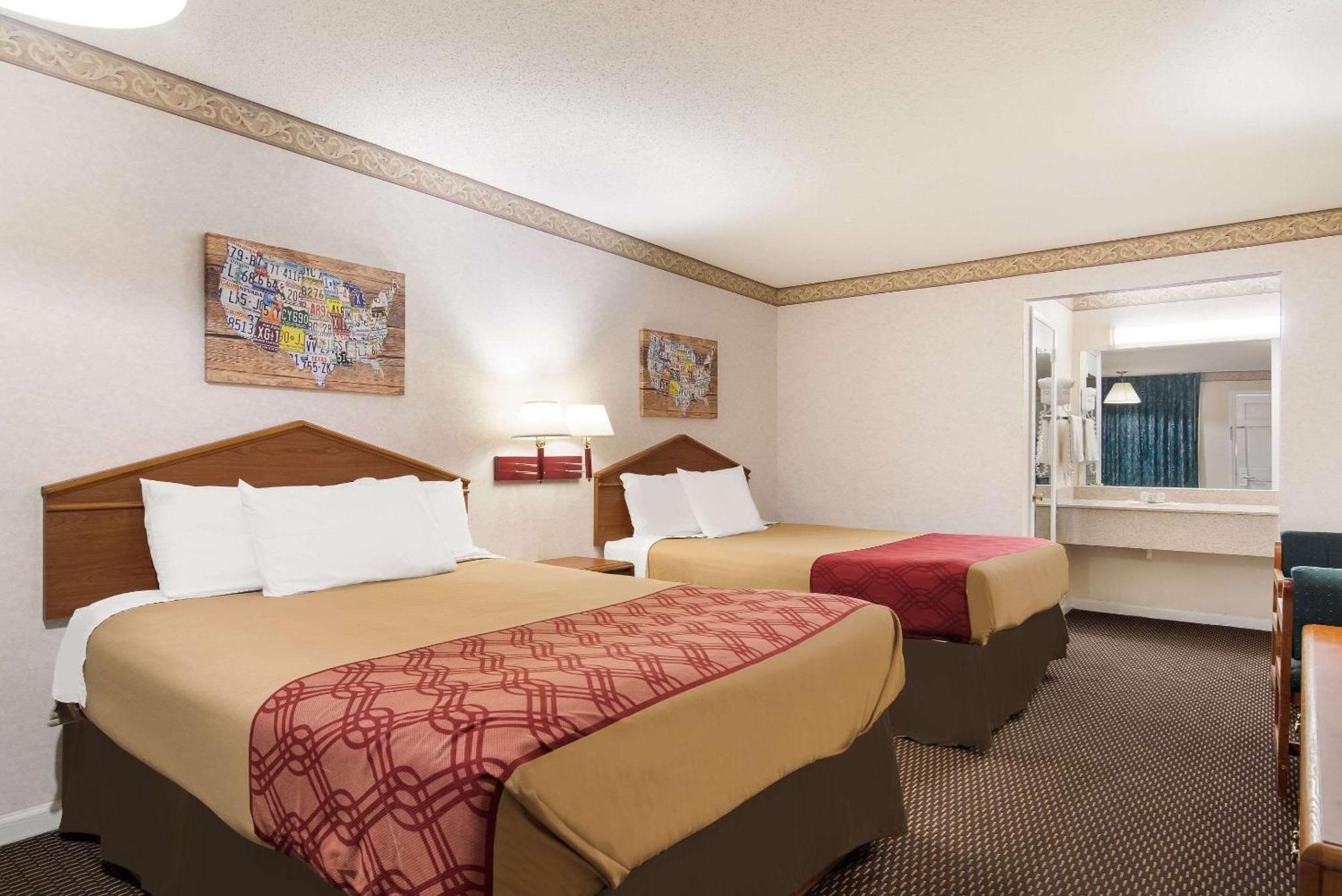 Econo Lodge Calhoun Esterno foto